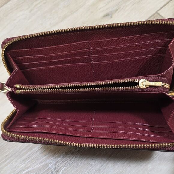 Coach Mini Sage Carryall and Wallet Set - Picture 14 of 14